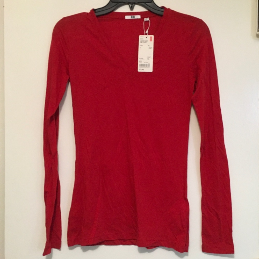Uniqlo V Neck